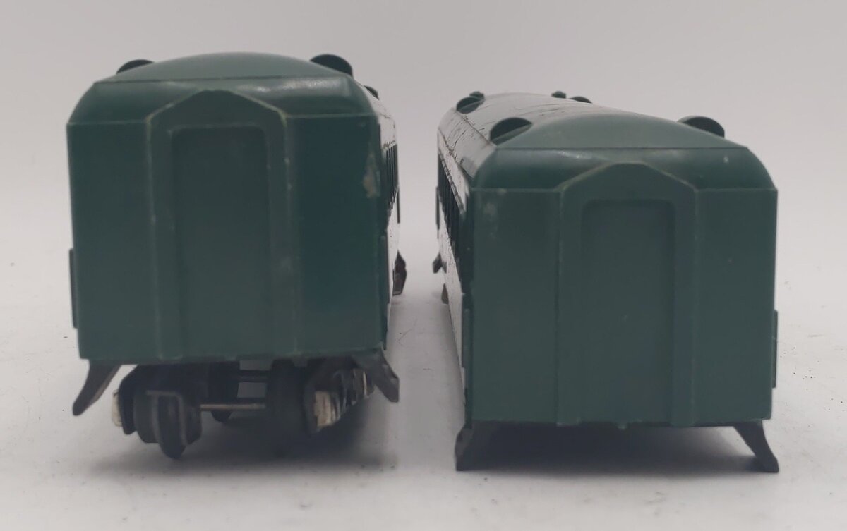 American Flyer Vintage S New Haven Green Pullman Passenger Cars: 650, 650 [2]