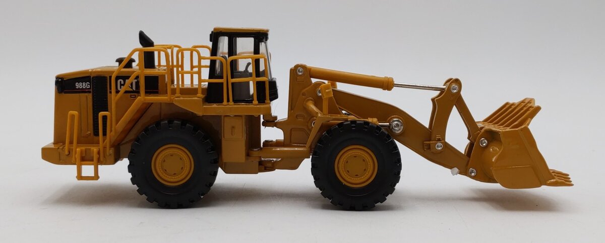 Norscot 55076 1:64 Scale Caterpillar Cat 988G Wheel Loader LN/Box