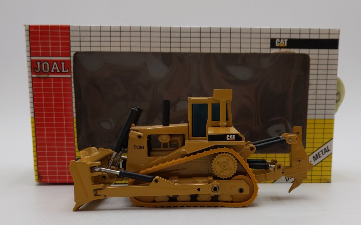 Joal 1:50 Scale Caterpillar D10N Bulldozer NIB