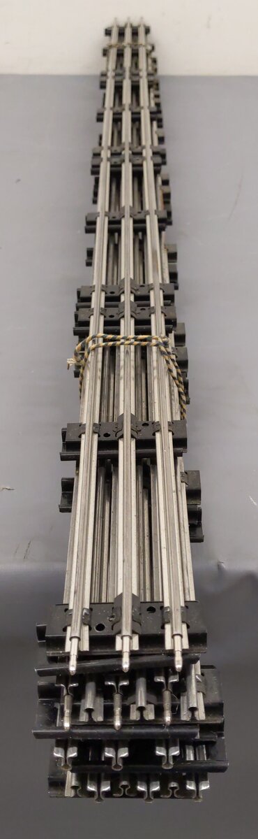 Lionel 6-65523 O Gauge 40" Straight Track (6) VG