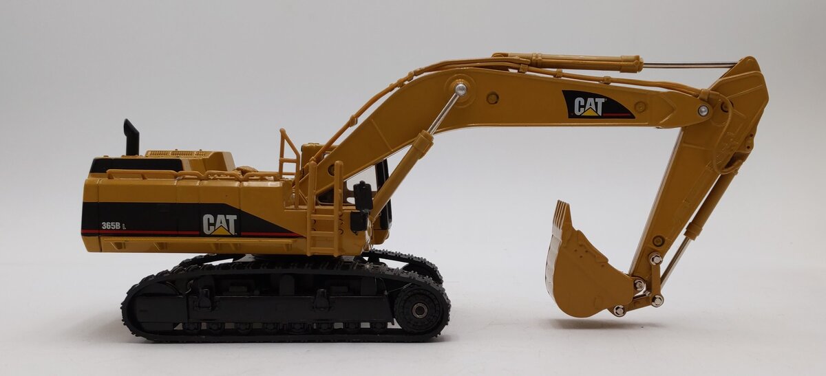 Norscot 55058 1:50 Scale Caterpillar Cat 365B L Excavator LN/Box
