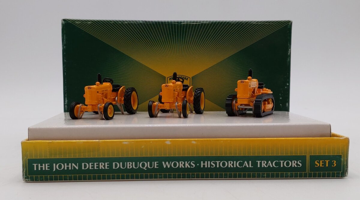 Ertl 5736 ERTL 1:64 John Deere Dubuque Works Historical Tractors (set of 3) LN/Box
