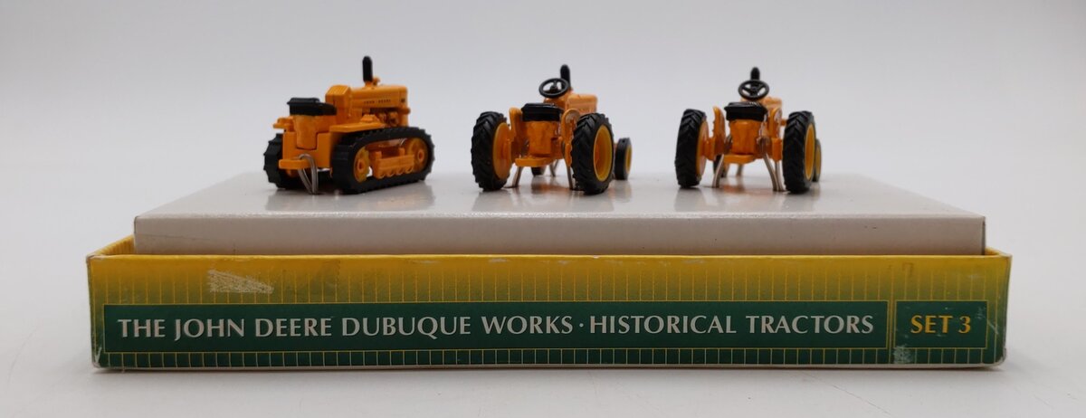 Ertl 5736 ERTL 1:64 John Deere Dubuque Works Historical Tractors (set of 3) LN/Box