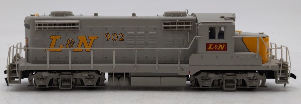 Proto 2000 8168 HO L&N GP18 Low Nose Locomotive without Dynamic Brakes-Assembled EX/Box