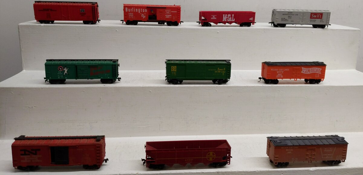 Varney & Other Assorted HO Scale Freight Cars [10] #27024 #67392 #99246 EX