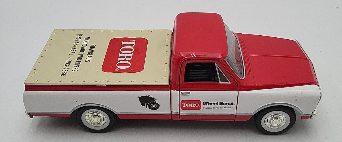 SpecCast 87020 Diecast 1967 Chevy "Toro" Pickup LN/Box