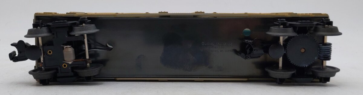Lionel 6-16681 O Gauge Gold Animated Shark Aquarium Car VG/Box