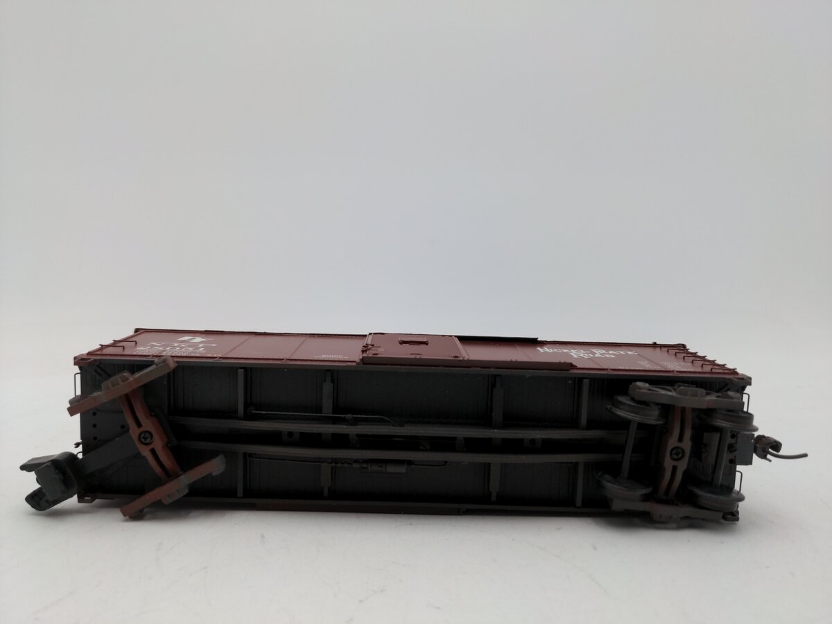 S-Helper 02111 S Scale Nickel Plate Road Single Door Boxcar #28051 VG/Box