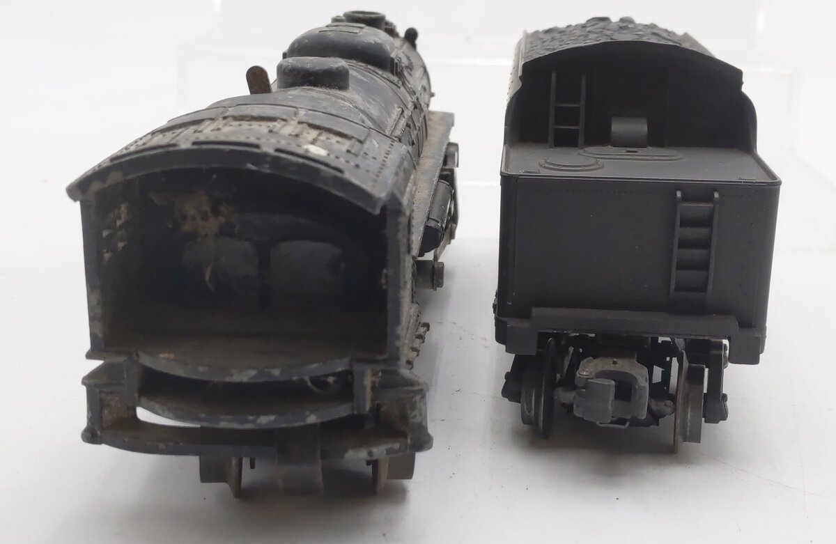 Lionel 2037 Vintage O 2-6-4 Die-Cast Steam Locomotive w/ 6466W Tender VG