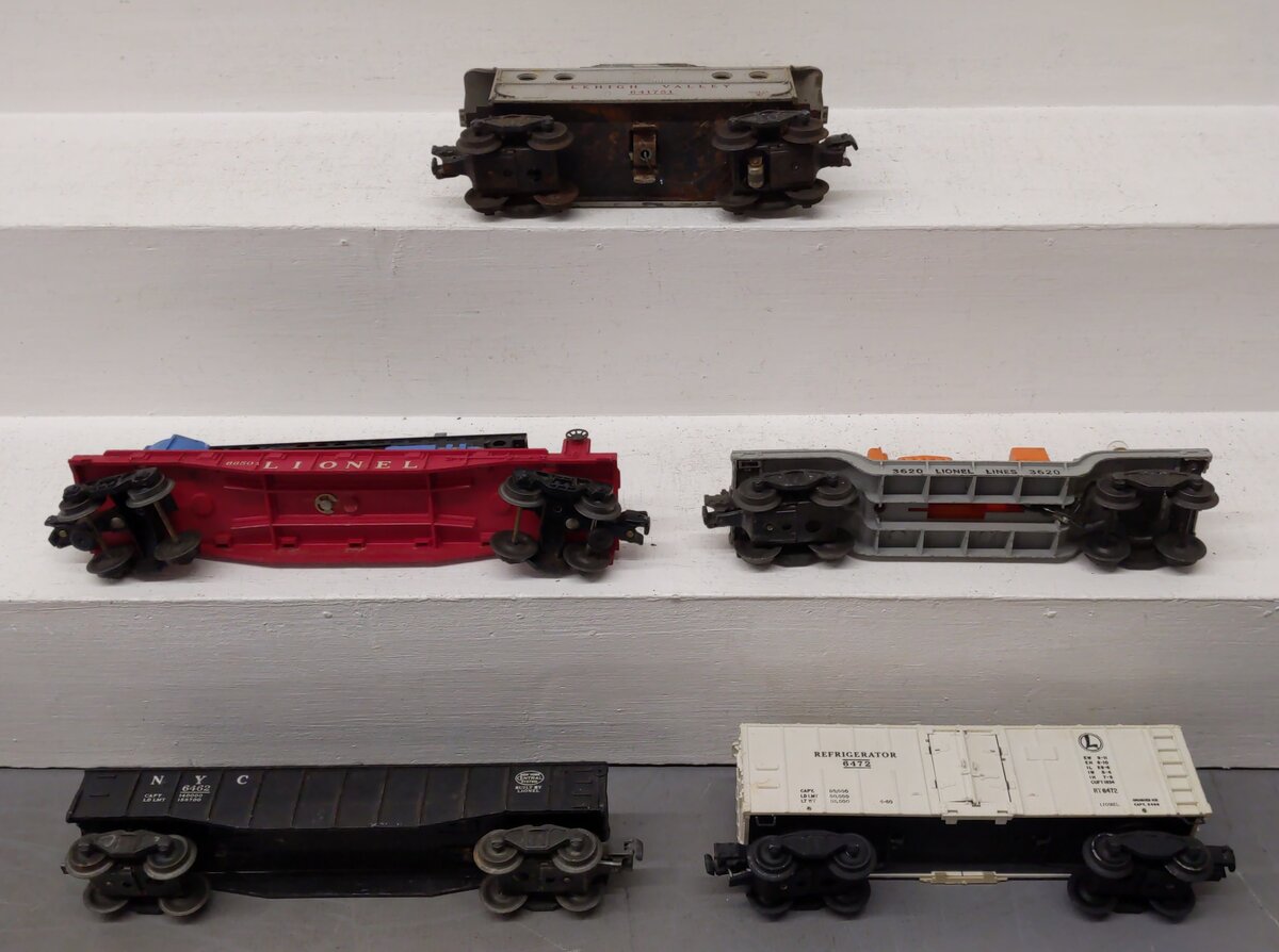 Lionel Vintage O Freight Cars: 3620, 6462, 6472, 6650, 641751 [5]