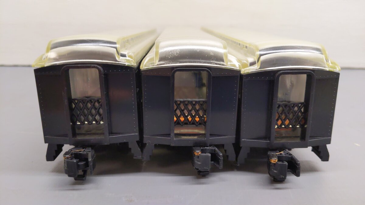 American Models S Scale Assorted Undecorated Passenger Cars [3] VG/Box