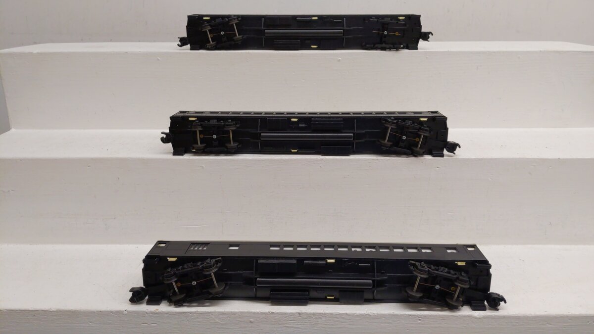 American Models S Scale Assorted Undecorated Passenger Cars [3] VG/Box