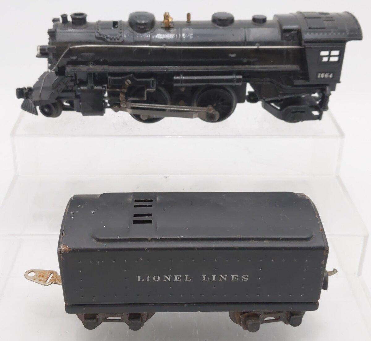 Lionel 1664 Vintage O Prewar 2-4-2 Diecast Steam Locomotive w/2689T Tender VG