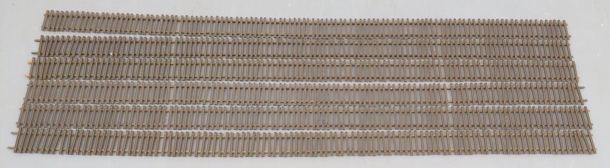American Models T14836 S Gauge 36" Brass Straight Flex Track [6] EX