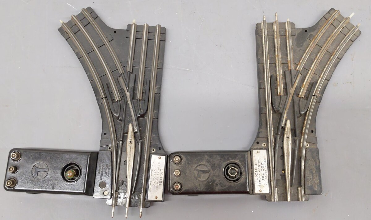 Lionel 022 O Gauge Left-Hand & Right-Hand Electric Remote Switches [5] VG