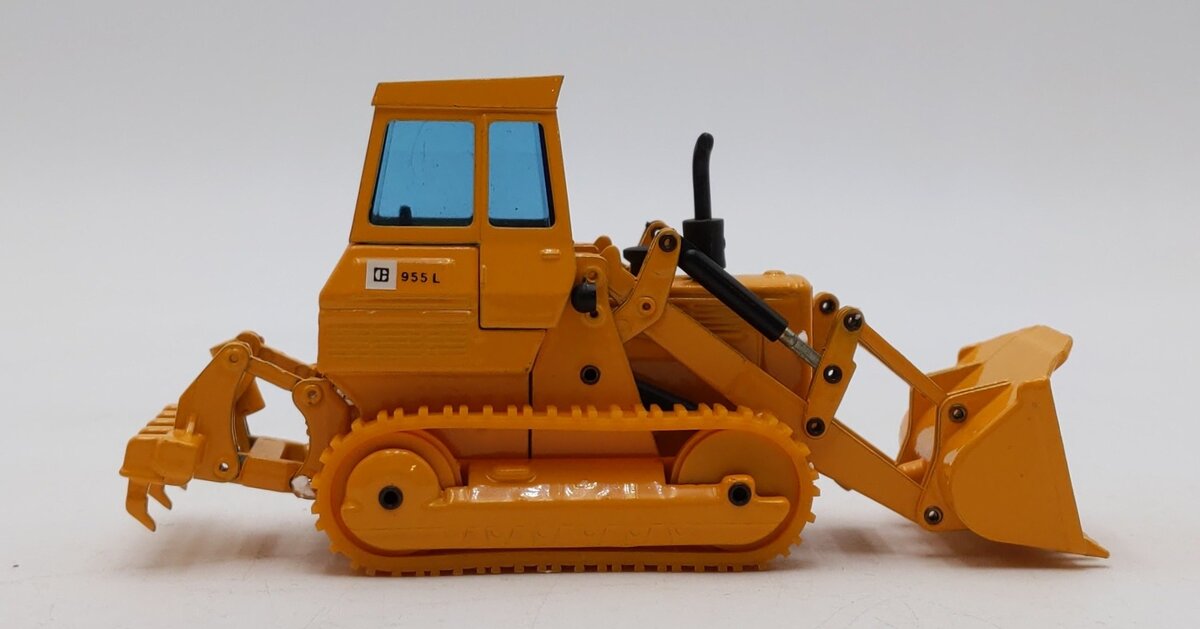 Joal 213 1:50 Caterpillar 955-L Track Type Loader LN/Box