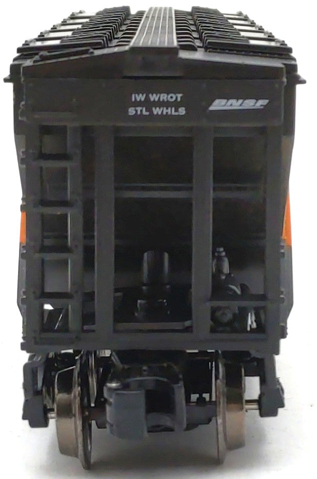 Menards 279-4570 O Gauge BNSF Covered Hopper Car #11196 LN