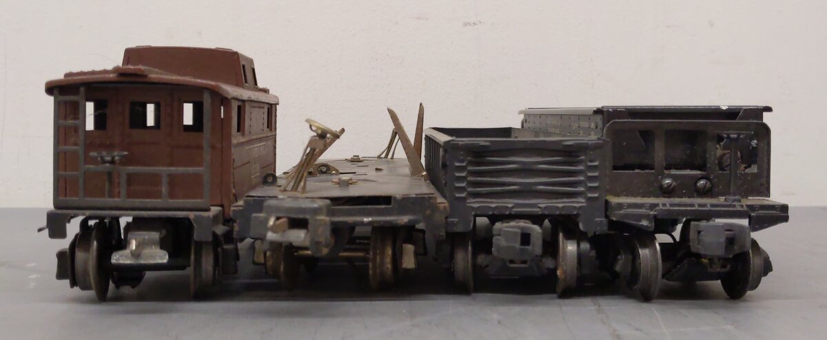 Lionel Vintage O Freight Cars: 3811, 3469, 6032, 2672 [4] VG