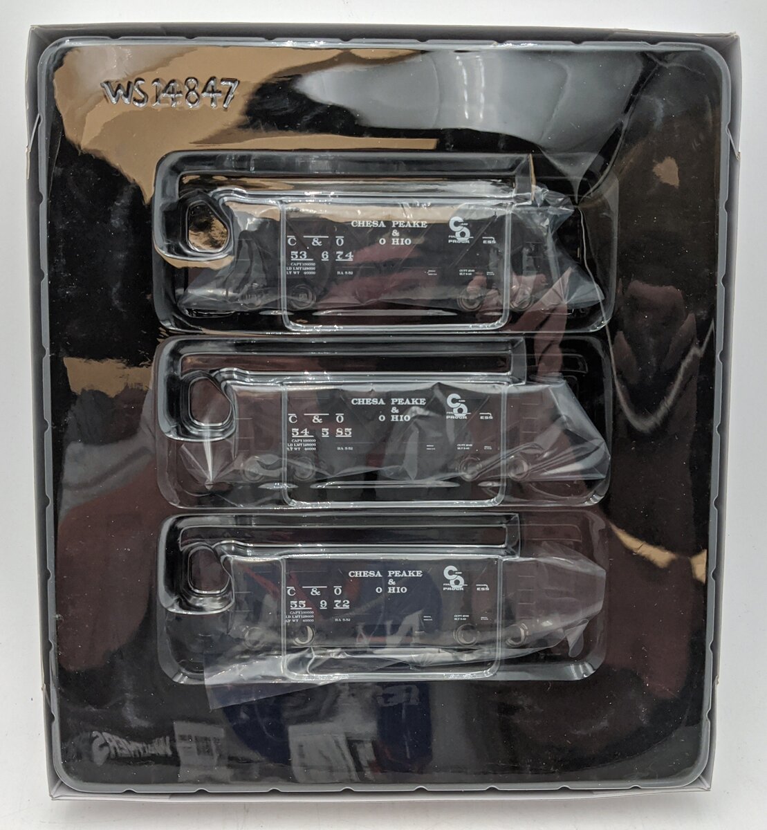 Walthers 920-125901 HO C&O 34' Steel Sheathed War Emergency Hopper (Pack of 3) NIB