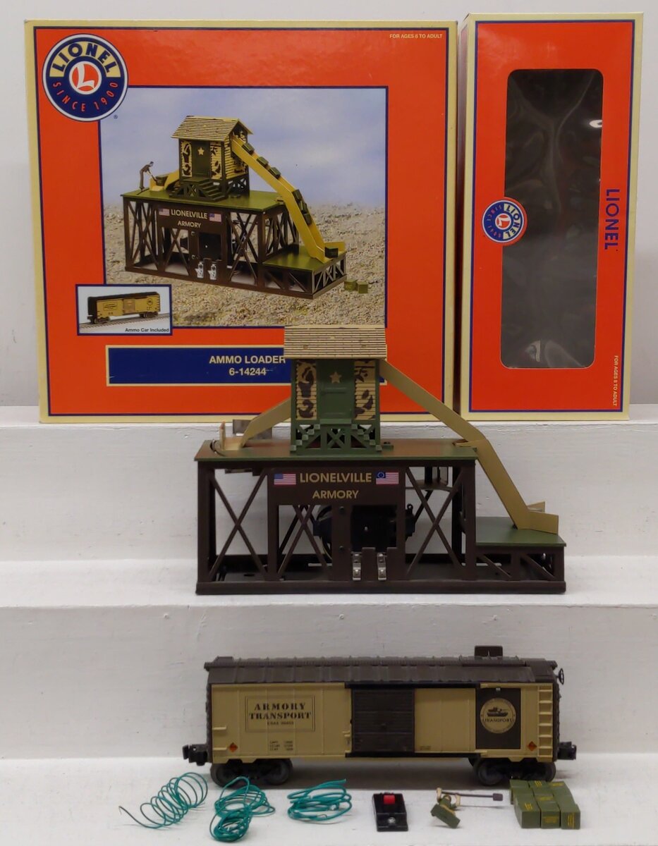 Lionel 6-14244 O Gauge Ammo Loader With Ammo Boxcar #36802 EX/Box