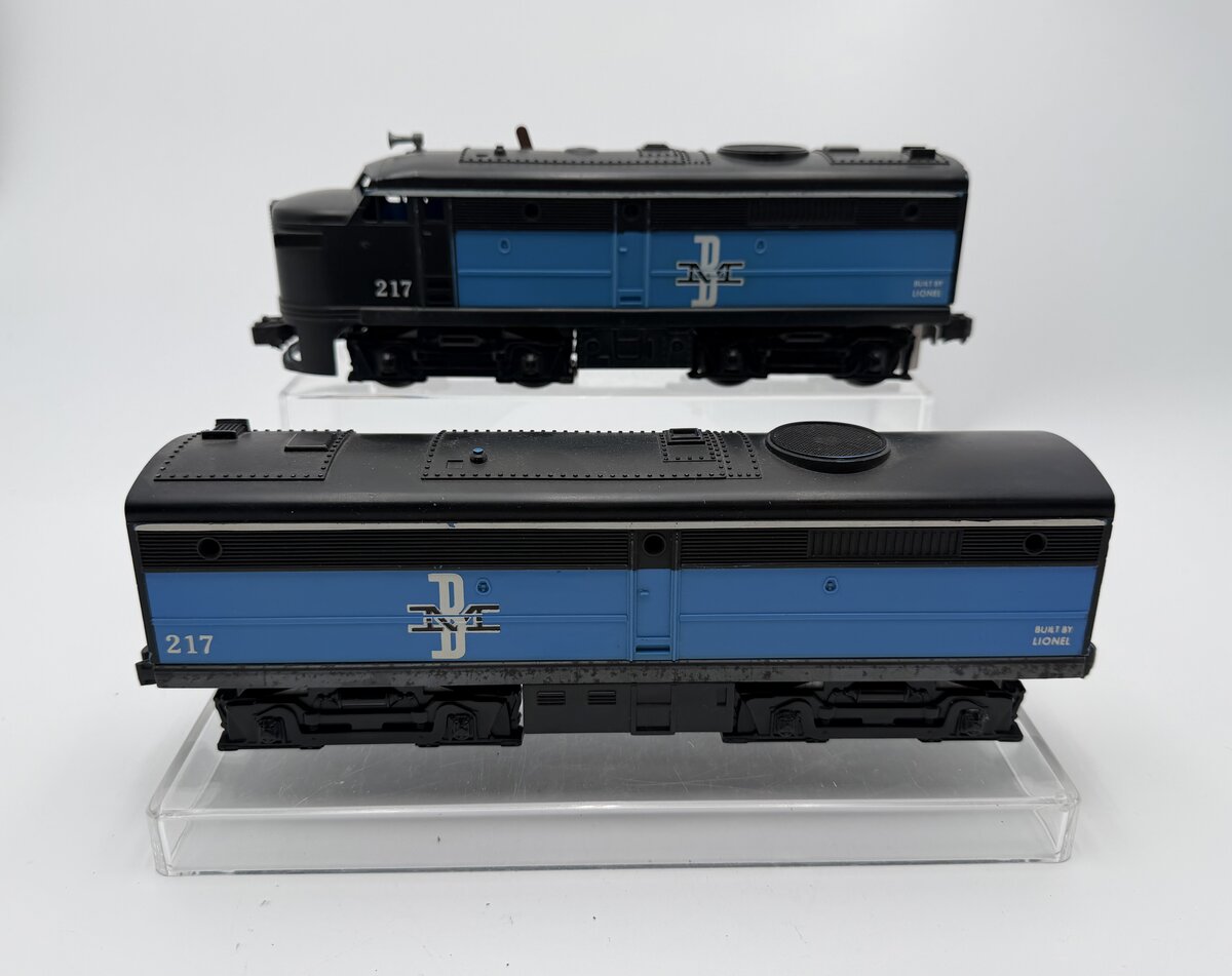 Lionel 217 Vintage O Boston & Maine Alco A&B Diesel Locomotive Set VG