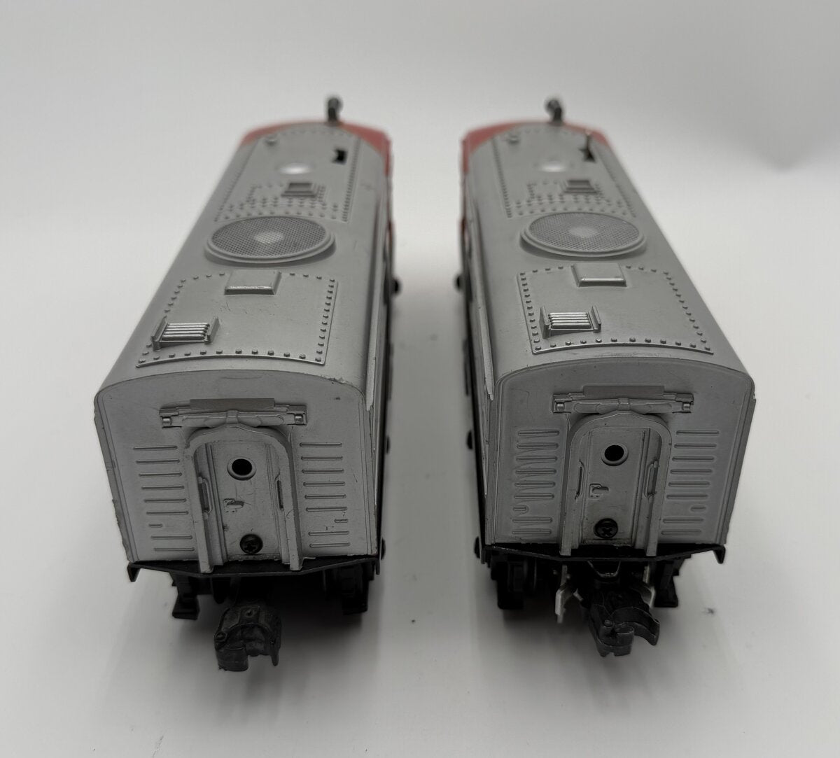Lionel 218 Vintage O Santa Fe Alco AA Diesel Locomotive Set VG