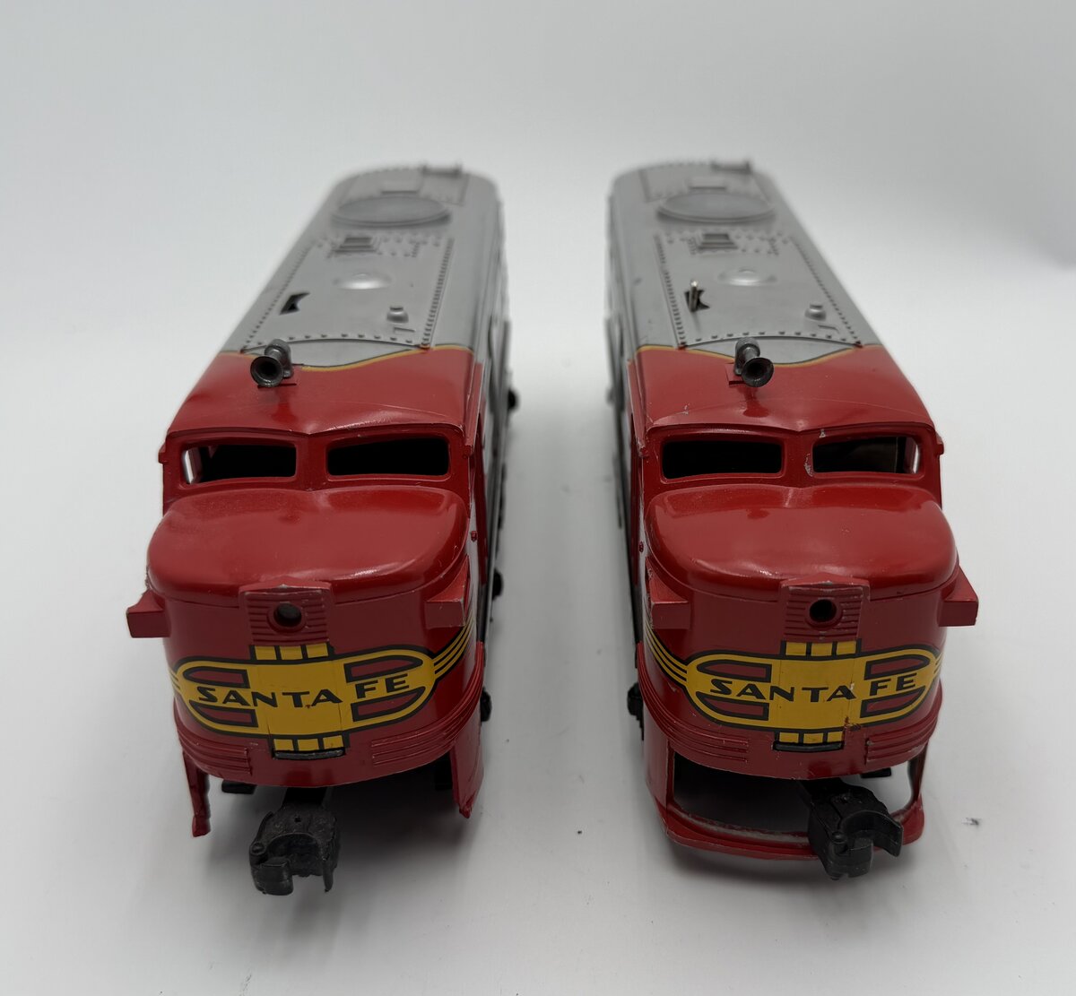 Lionel 218 Vintage O Santa Fe Alco AA Diesel Locomotive Set VG
