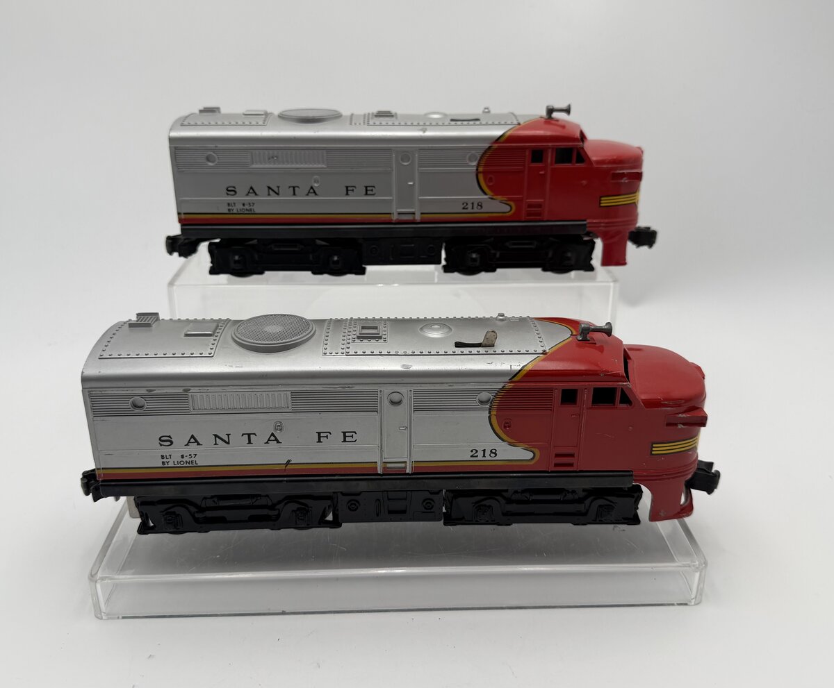 Lionel 218 Vintage O Santa Fe Alco AA Diesel Locomotive Set VG