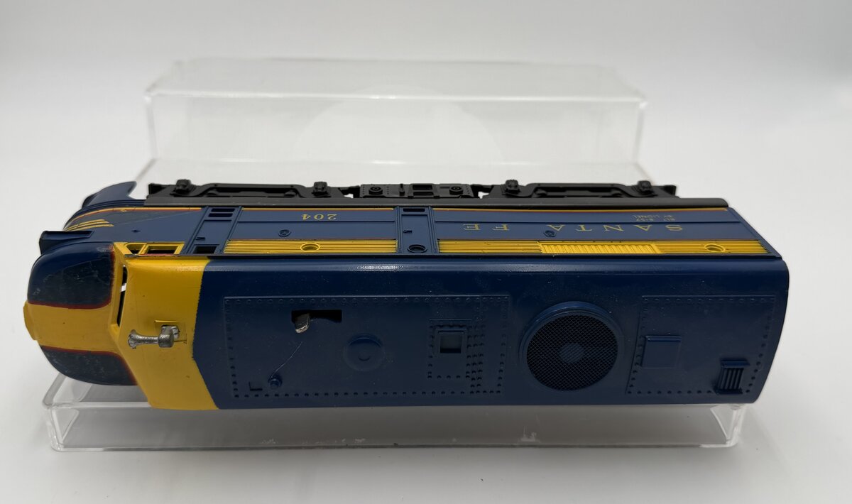 Lionel 204 Vintage O Santa Fe Powered A Unit Diesel Locomotive VG