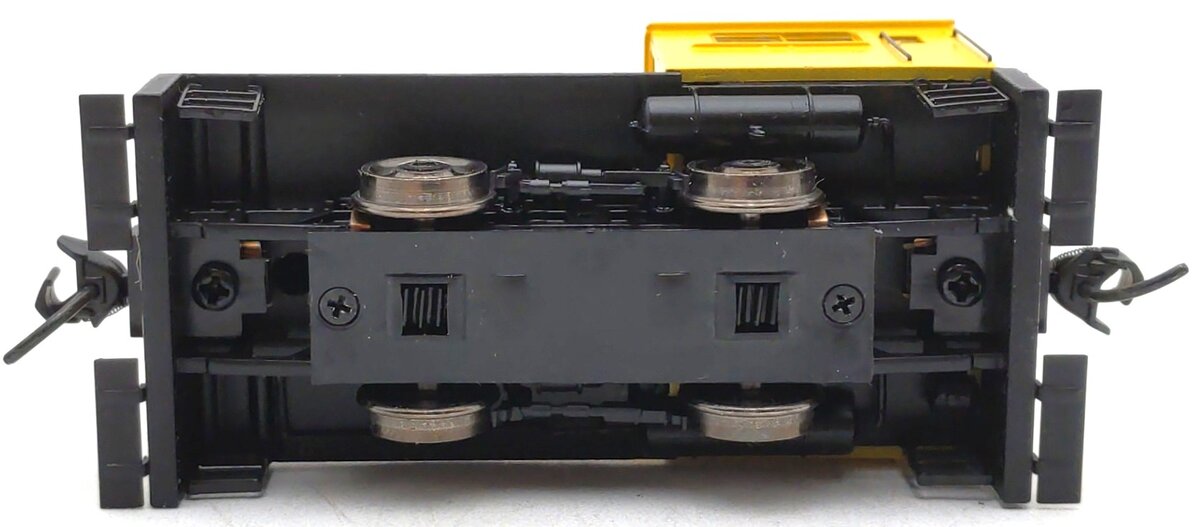 Walthers 910-20013 HO Unlettered Plymouth ML-8 Industrial Switcher DCC EX/Box
