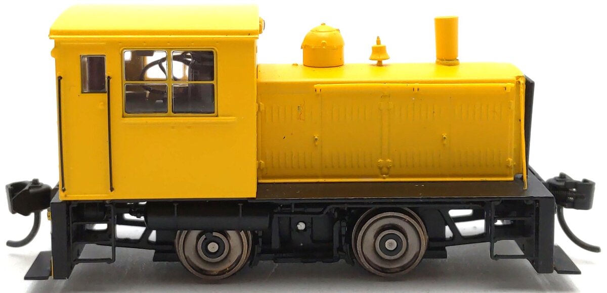 Walthers 910-20013 HO Unlettered Plymouth ML-8 Industrial Switcher DCC EX/Box