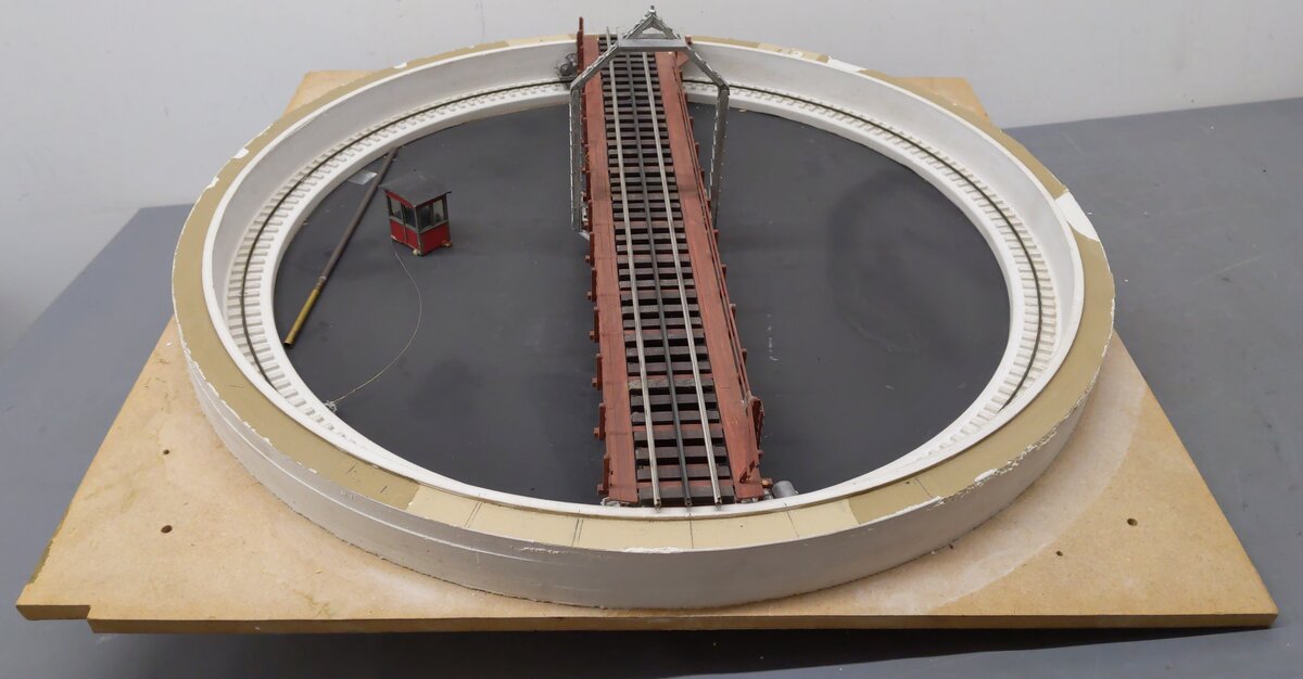 O Gauge Electronic Turntable Control Cab EX