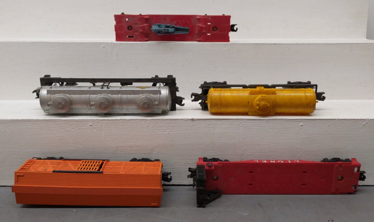 Lionel Vintage O Freight Cars: 3309, 6015, 6415, 6467, 6646 [5] VG