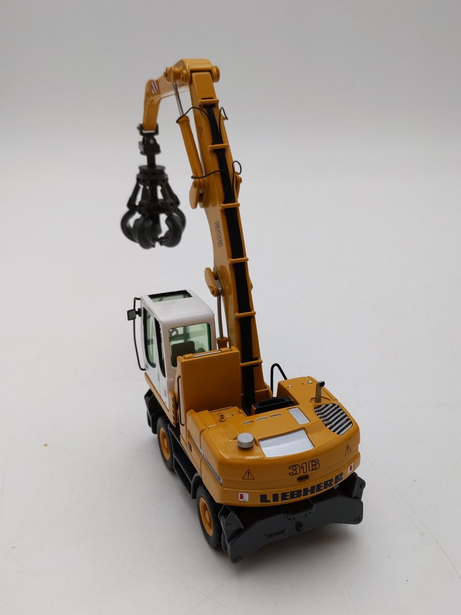 NZG 497 1:50 Scale Liebherr A 316 Hydraulic Excavator w/Grapple LN/Box