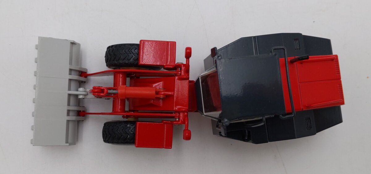 Schuco 07061 1:50 Scale O&K L35 Wheel Loader NIB