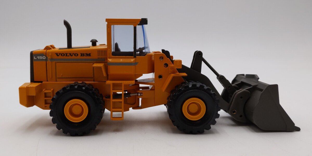 NZG 1:50 Volvo L150 Wheel Loader LN/Box