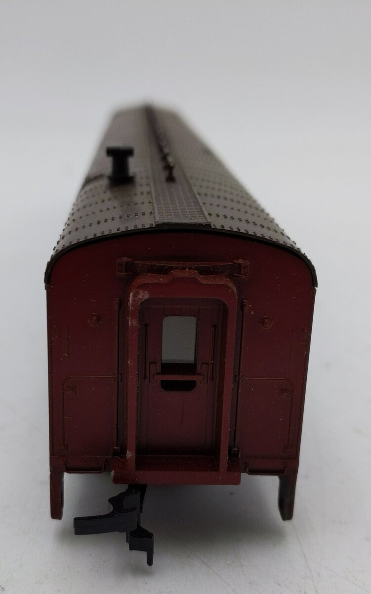 Bachmann 43-1081 Norfolk & Western Passenger Car # 493 EX/Box