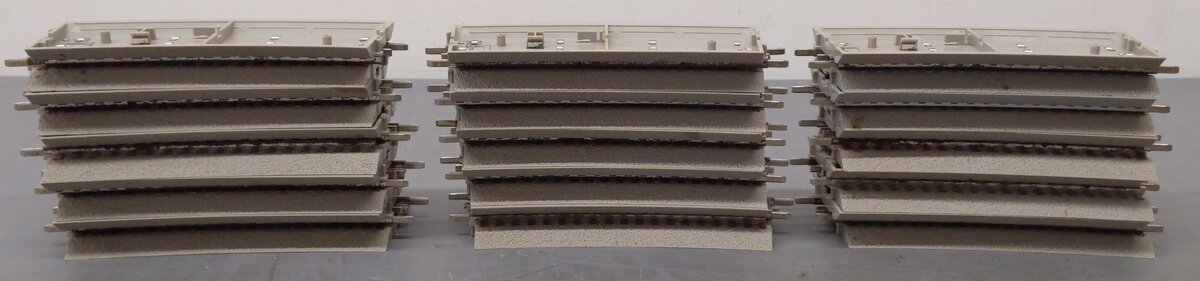 Lionel 6-12061 FasTrack O84 Curve Tracks [30] VG