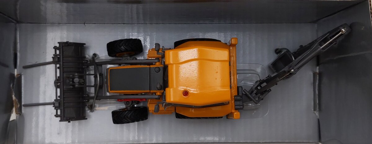 Motorart 1:50 Scale Volvo  BL71 Backhoe Loader LN/Box