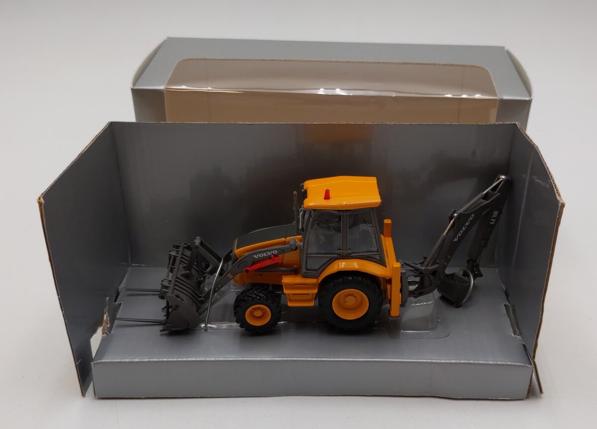 Motorart 1:50 Scale Volvo  BL71 Backhoe Loader LN/Box