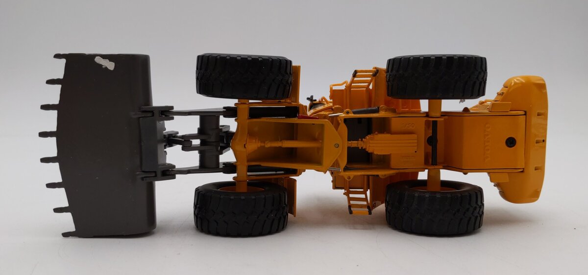 Motorart 1:50 Scale Volvo L220E Wheel Loader LN/Box