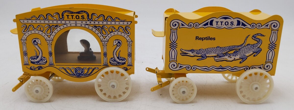 McCoy 1981 Standard Gauge TTOS 2 Circus Reptiles Wagons Only EX