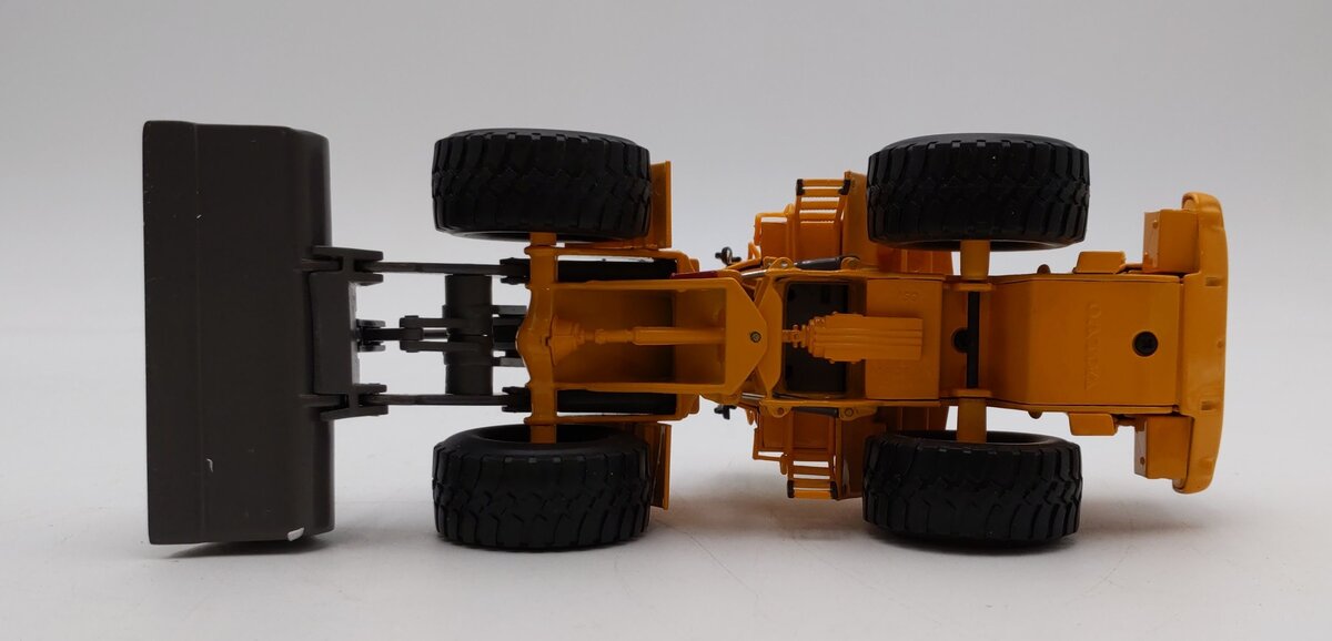 Motorart 1:50 Scale Volvo L150E Wheel Loader LN/Box