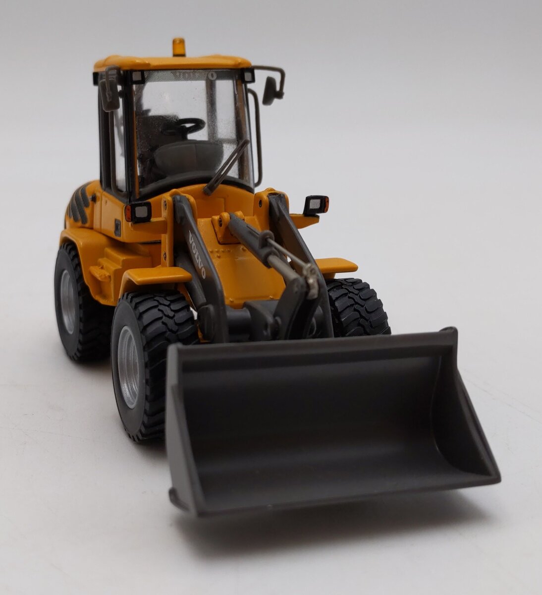 Motorart 1:50 Scale Volvo L35B Wheel Loader LN/Box