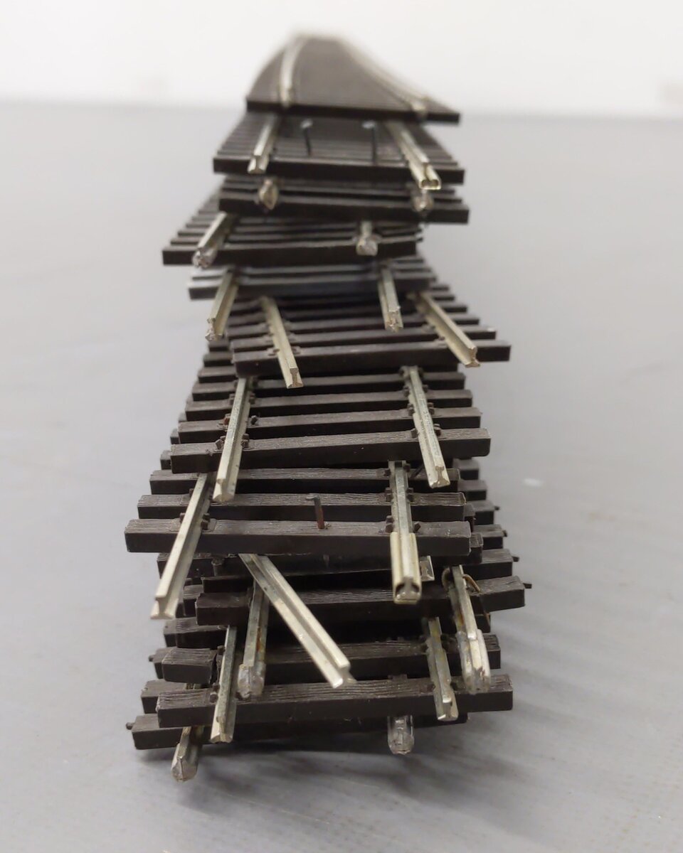 Generic Assorted S Gauge Straight Flex Track [12] VG