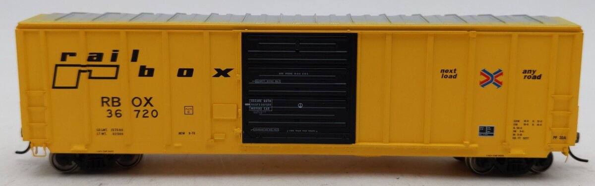 ExactRail Ho Scale Railbox Combo Door Boxcar #36720