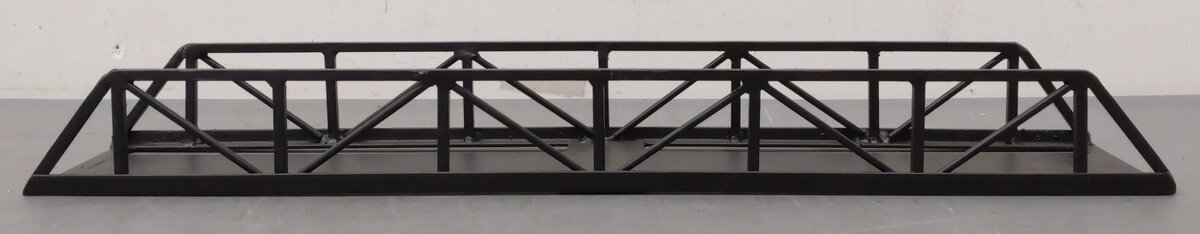 Eagle Wings O Scale Thru Truss Bridge (2ft) EX