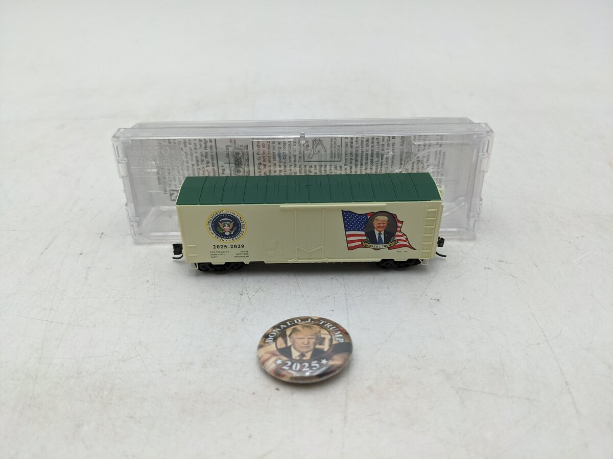 Micro-Trains 07400147 N Scale Donald J. Trump Presidential Car #2025-2029 LN/Box