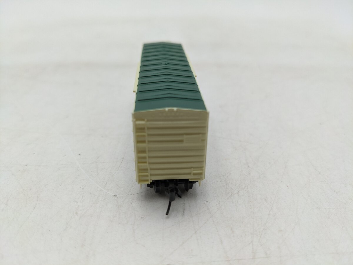 Micro-Trains 07400147 N Donald J. Trump Presidential Car 2025-2029 LN/Box