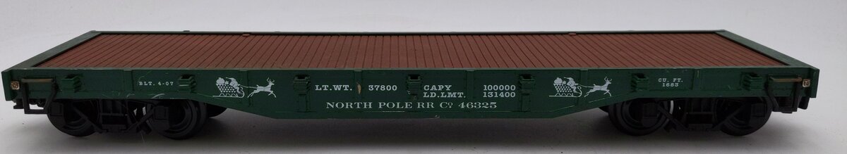 Aristo-Craft 46325 G Scale North Pole Christmas Flatcar w/Stakes EX